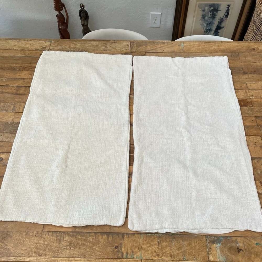 Crate & Barrel Lindstrom Ivory Textured Linen Cotton Pillow Sham King 20” X 36”